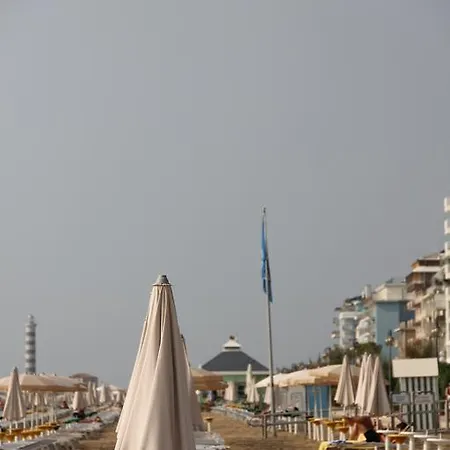 Nember Hotel 3*